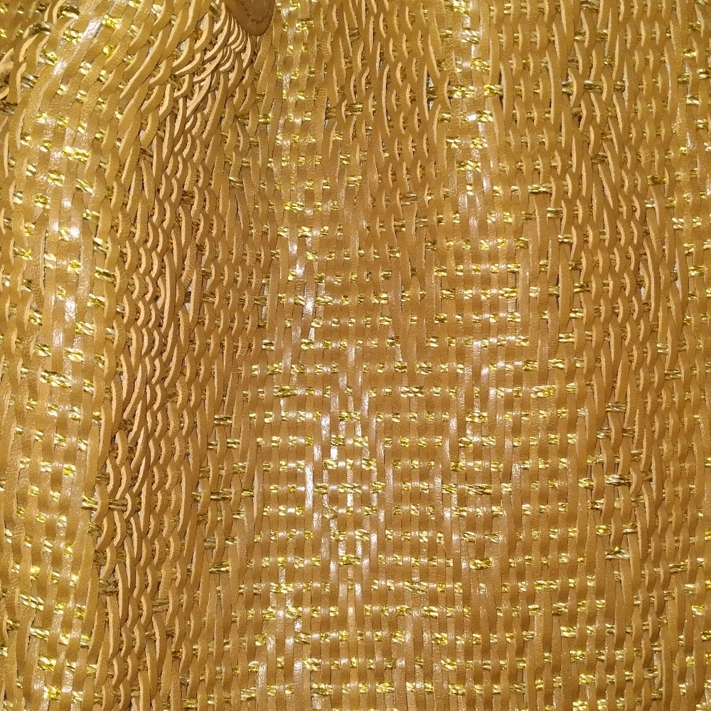 Purses - Picture 7 of 16